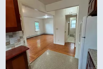 47-10 157th Street #2, Flushing, NY 11355 - Photo 7