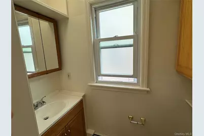 47-10 157th Street #2, Flushing, NY 11355 - Photo 9
