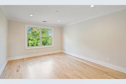 47 Netz Place, Albertson, NY 11507 - Photo 33