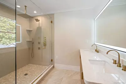 47 Netz Place, Albertson, NY 11507 - Photo 29