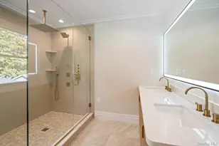 47 Netz Pl, Albertson, NY 11507 - Photo 29