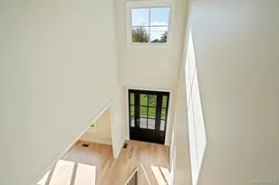 47 Netz Pl, Albertson, NY 11507 - Photo 35