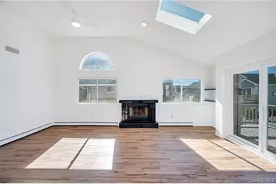 28 Michigan Street, Long Beach, NY 11561 - Photo 15