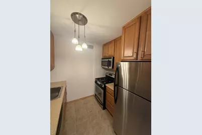 220-55 46th Avenue #8R, Bayside, NY 11361 - Photo 7