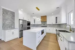 14 Bark Ln, Levittown, NY 11756 - Photo 7