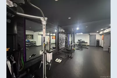 7 W 20th Street, New York, NY 10011 - Photo 9