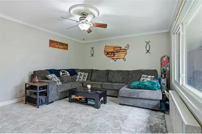 131 Edmunton Drive #G14, North Babylon, NY 11703 - Photo 9