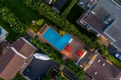 135 Ocean Avenue, Massapequa, NY 11758 - Photo 33