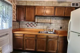 29 Red Barn Rd, Hyde Park, NY 12538 - Photo 5