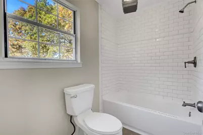 20 Gabon Lane, Coram, NY 11727 - Photo 25