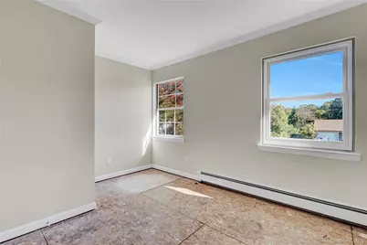 20 Gabon Lane, Coram, NY 11727 - Photo 17