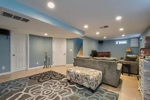 15 Janet Dr, Plainview, NY 11803 - Photo 13