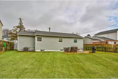 15 Janet Drive, Plainview, NY 11803 - Photo 23