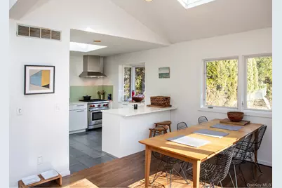 5 Southwood Lane, Quogue, NY 11959 - Photo 7