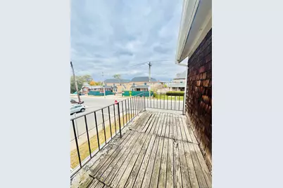 203 Wanser Avenue, Inwood, NY 11096 - Photo 9