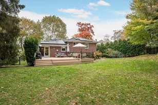 31 Louisa Ct, Northport, NY 11768 - Photo 21