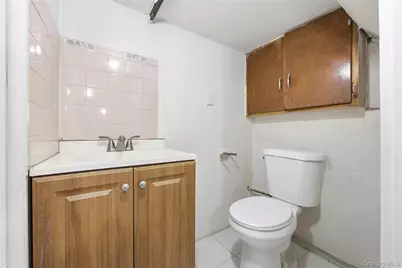 820 Penfield Street, Bronx, NY 10470 - Photo 25