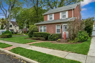 101 W Elder Ave, Floral Park, NY 11001 - Photo 3