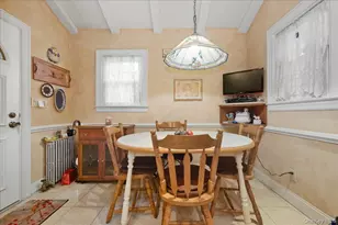 101 W Elder Ave, Floral Park, NY 11001 - Photo 19