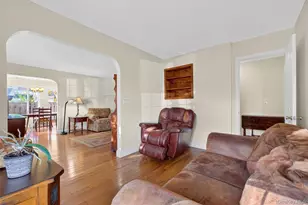 48 Sunnybrook Cir, Highland, NY 12528 - Photo 5