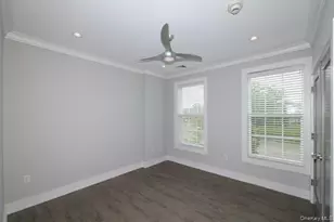 75 Circle Dr, Central Islip, NY 11722 - Photo 9
