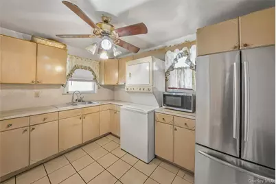 11640 221st Street, Cambria Heights, NY 11411 - Photo 5