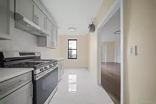 1372 Shakespeare Ave, Bronx, NY 10452 - Photo 17