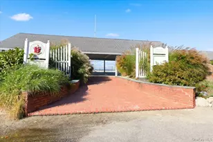 43 Soundview Dr, Huntington, NY 11743 - Photo 45