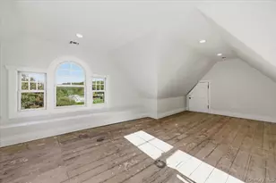 43 Soundview Dr, Huntington, NY 11743 - Photo 37