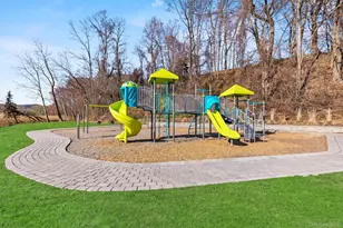 32 Ba Mar Dr, Stony Point, NY 10980 - Photo 19