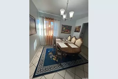 136 Acorn Avenue, Central Islip, NY 11722 - Photo 7