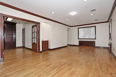 11 Laura Place #2, Spring Valley, NY 10977 - Photo 9