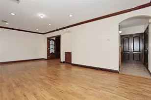 11 Laura Pl, Spring Valley, NY 10977 - Photo 7