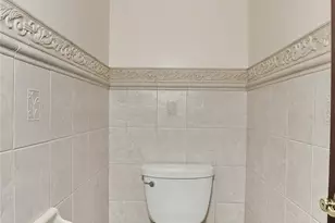 11 Laura Pl, Spring Valley, NY 10977 - Photo 17