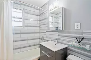 241-20 Northern Blvd, Douglaston, NY 11362 - Photo 17