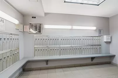 241-20 Northern Boulevard # 5-B, Douglaston, NY 11362 - Photo 27