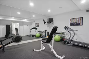 8 Brady Rd, Bedford Corners, NY 10549 - Photo 23