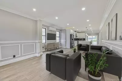 108 Bismark Avenue, Valley Stream, NY 11581 - Photo 11