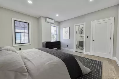 108 Bismark Avenue, Valley Stream, NY 11581 - Photo 35