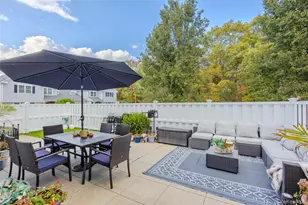 4 Cari Ln, Middle Island, NY 11953 - Photo 25