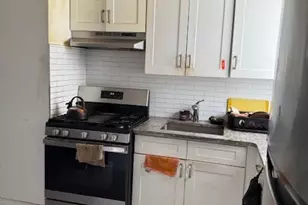 679 E 241st St, Bronx, NY 10470 - Photo 23