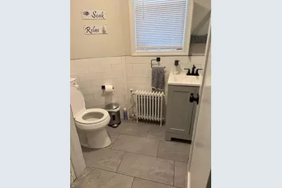 679 E 241st Street, Bronx, NY 10470 - Photo 15