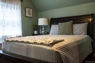 1023 Schuman Pl, Baldwin, NY 11510 - Photo 11