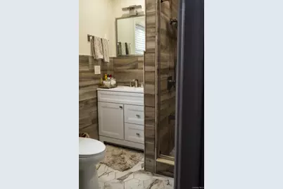 1023 Schuman Place, Baldwin, NY 11510 - Photo 15