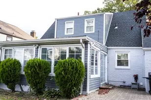 1023 Schuman Pl, Baldwin, NY 11510 - Photo 21