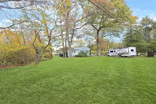 170 Forge Rd, Calverton, NY 11933 - Photo 23