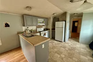 568 Gulliver Terrace, Walden, NY 12586 - Photo 7