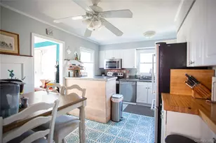 274 W Walnut St, Long Beach, NY 11561 - Photo 9