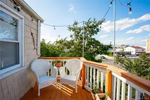 274 W Walnut St, Long Beach, NY 11561 - Photo 7