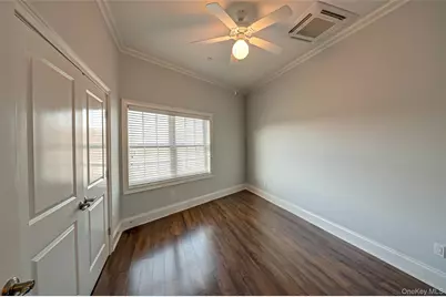 50 - 2F Stewart Avenue #2F, Huntington, NY 11743 - Photo 7